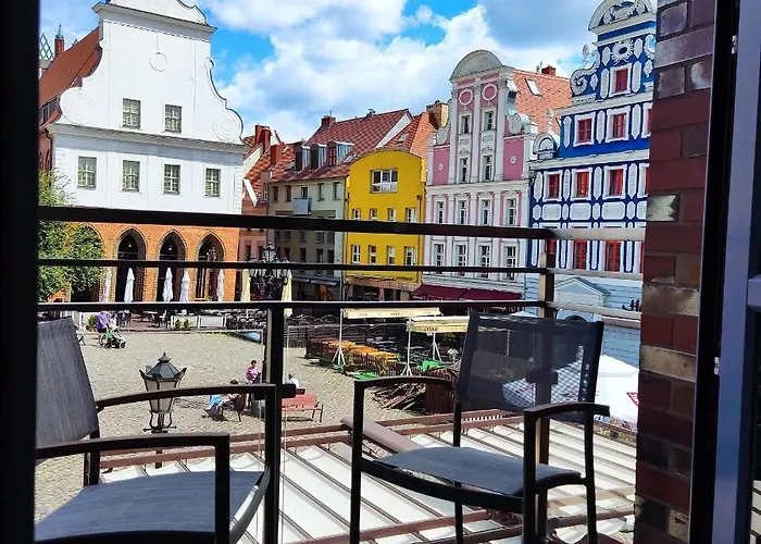 Milion Rynek Sienny Stare Bulwary No 1 슈체친