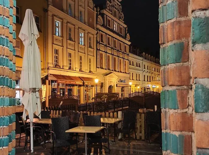 Milion Rynek Sienny Stare No.1 Szczecin